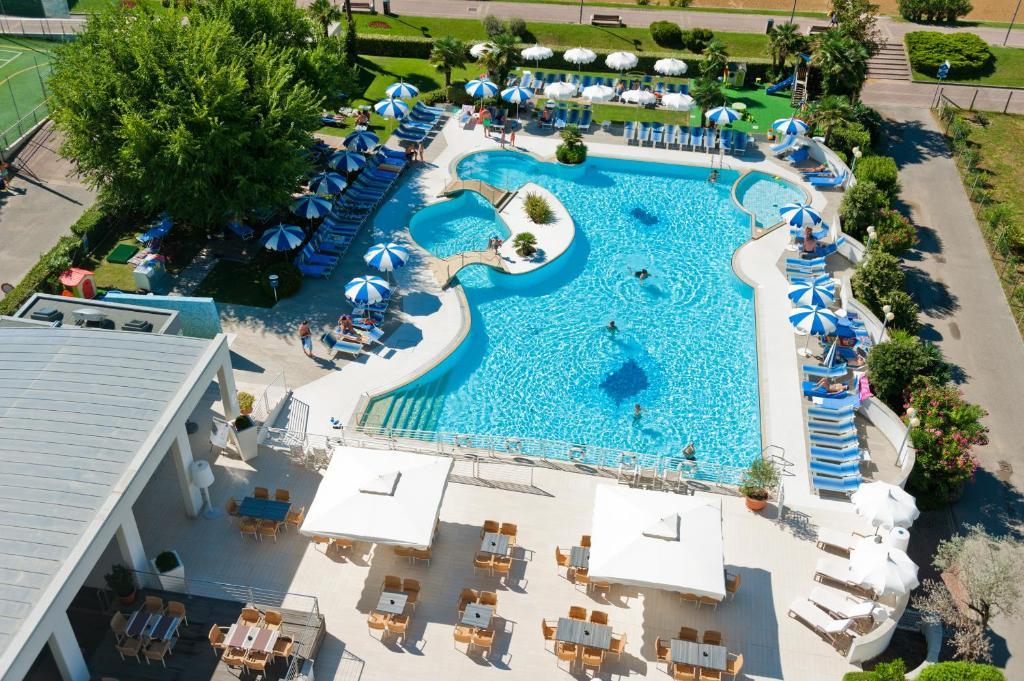 Majestic Beach Hotel & Wellness Bibione Exterior foto
