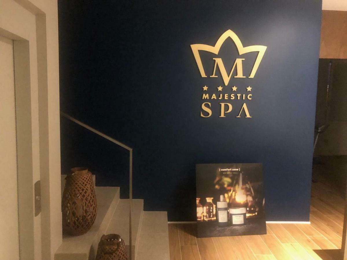 Majestic Beach Hotel & Wellness Bibione Exterior foto